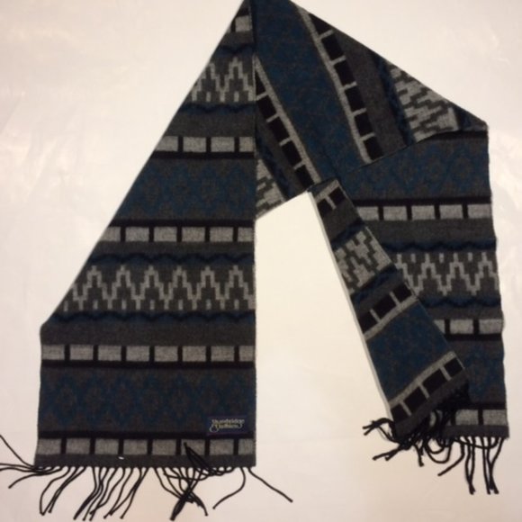 Vintage Accessories - Straw ridge & Clothier Plaid Fringe Scarf